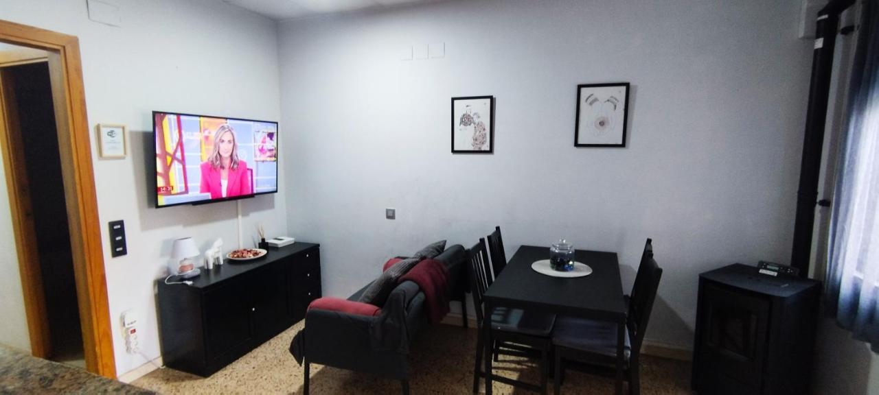 Apartamento Entero Con Terraza En El Centro De ルビー エクステリア 写真